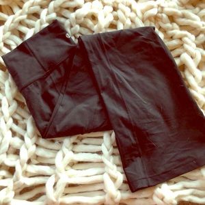 Lululemon high waist bootcut yoga pant